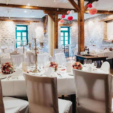 酒店 卡普豪森巴瑞尔酒店 2*