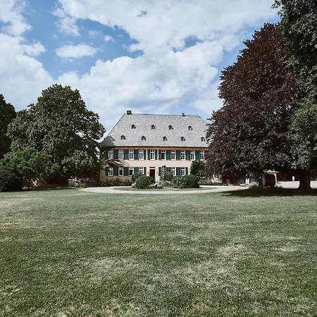 Hotel Gutshotel Baron Knyphausen