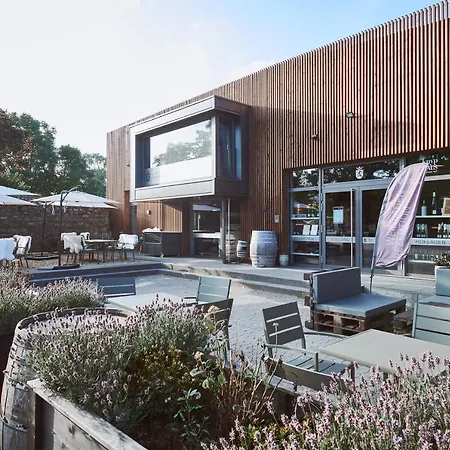 Gutshotel Baron Knyphausen Szálloda