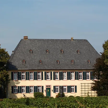 Szálloda Gutshotel Baron Knyphausen 2*