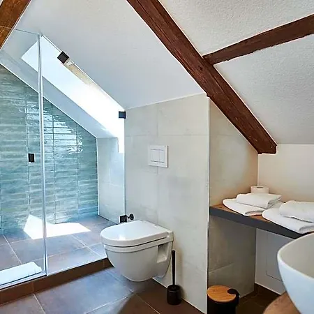 Gutshotel Baron Knyphausen 2*