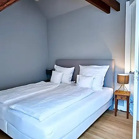 Hotel Gutshotel Baron Knyphausen 2*