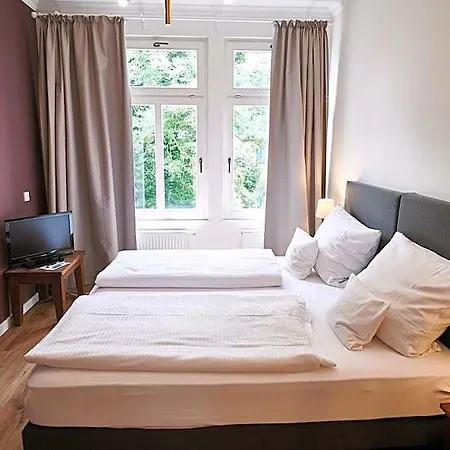 Gutshotel Baron Knyphausen 2* Eltville am Rhein