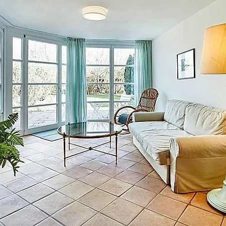 Hotel Gutshotel Baron Knyphausen 2*