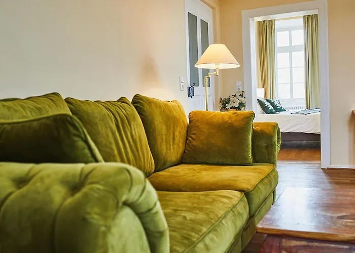 Gutshotel Baron Knyphausen 2* Eltville am Rhein