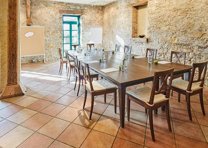 Gutshotel Baron Knyphausen Hotel 2*