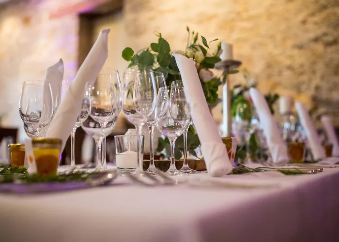 Gutshotel Baron Knyphausen Hotel 2*